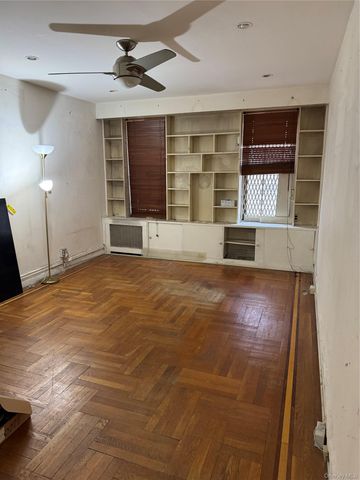 2922 Barnes Avenue 5F, Bronx, NY 10467