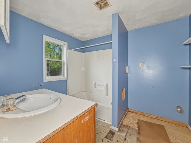 2358 S Rybolt Avenue, Indianapolis, IN 46241