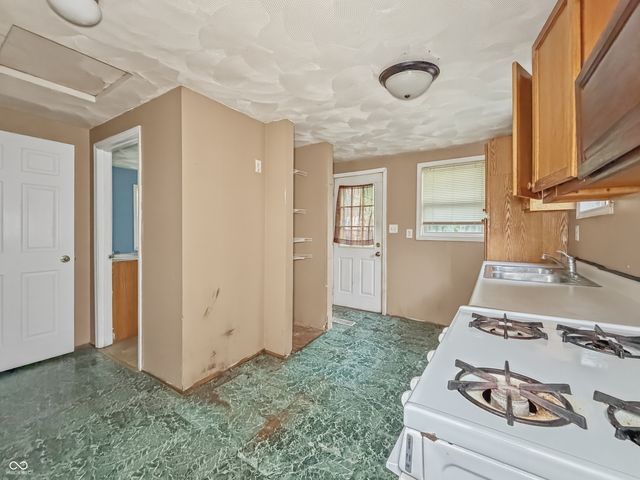 2358 S Rybolt Avenue, Indianapolis, IN 46241