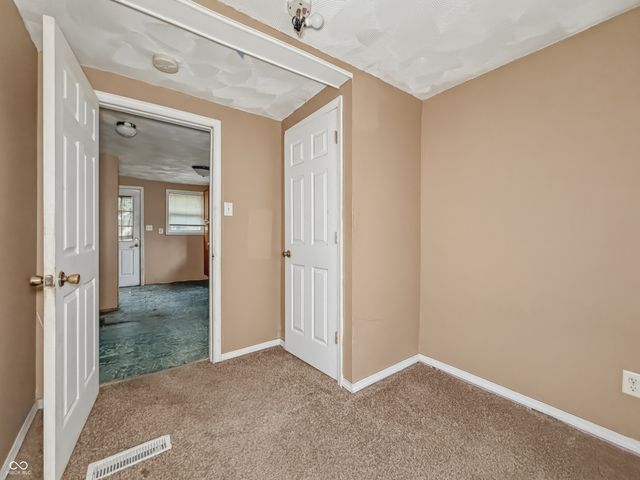 2358 S Rybolt Avenue, Indianapolis, IN 46241