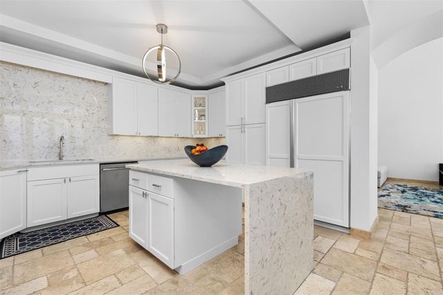 2160 N Ocean Boulevard III, Fort Lauderdale, FL 33305