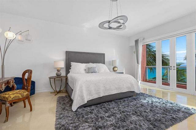 2160 N Ocean Boulevard III, Fort Lauderdale, FL 33305