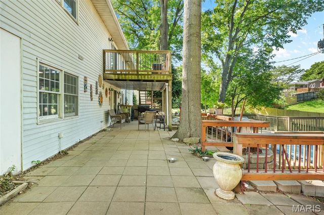 5 Beatrice Court, East Alton, IL 62024