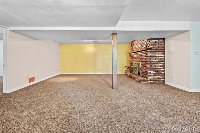 5 Beatrice Court, East Alton, IL 62024