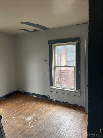 120 Cambridge Avenue 1, Dayton, OH 45406