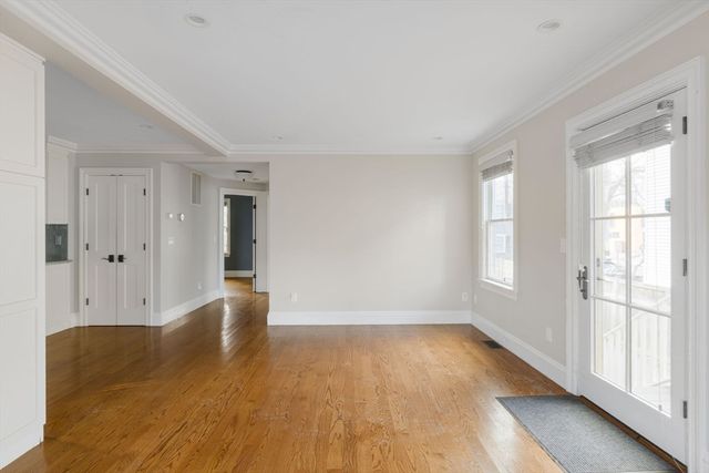 368 Concord Ave 1, Cambridge, MA 02138