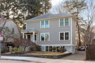 368 Concord Ave 1, Cambridge, MA 02138