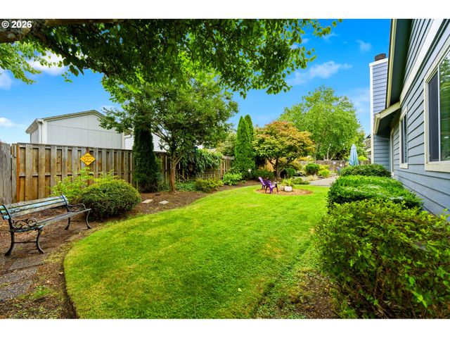 1961 Ne COBURN Dr, Mc Minnville, OR 97128
