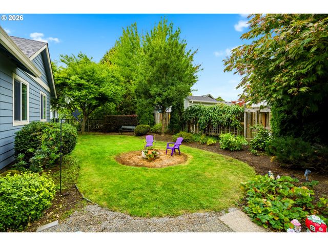 1961 Ne COBURN Dr, Mc Minnville, OR 97128