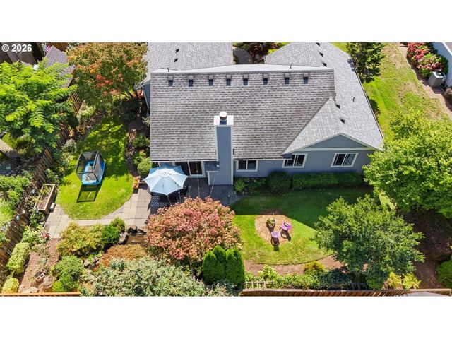 1961 Ne COBURN Dr, Mc Minnville, OR 97128
