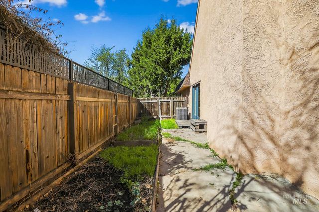 10073 W Westview Dr., Boise, ID 83704