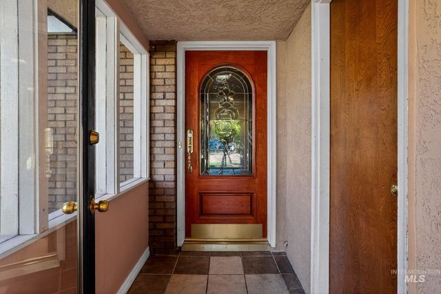 10073 W Westview Dr., Boise, ID 83704