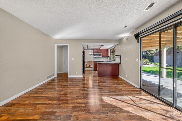 10073 W Westview Dr., Boise, ID 83704