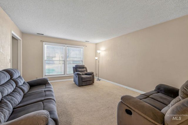 10073 W Westview Dr., Boise, ID 83704