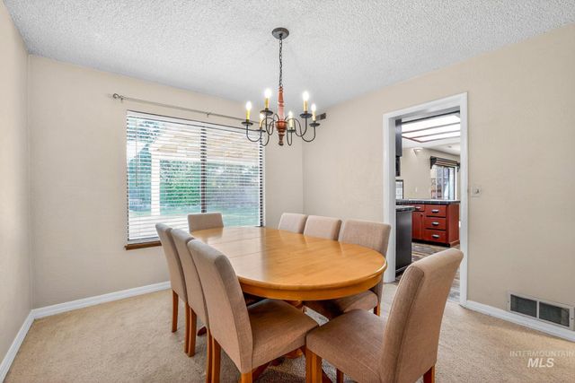 10073 W Westview Dr., Boise, ID 83704