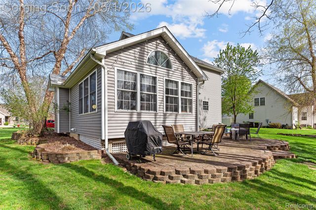 882 Fedora Drive, Tecumseh, MI 49286