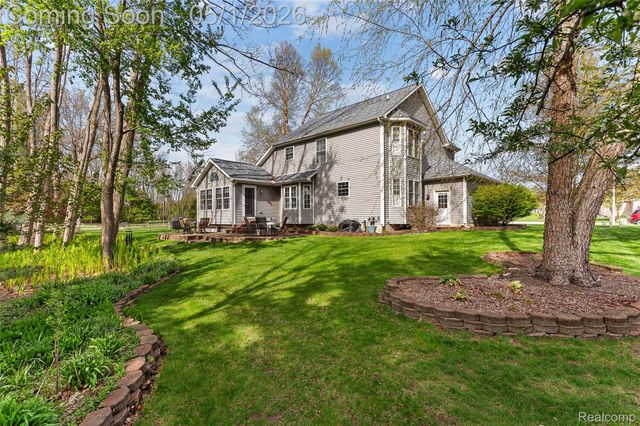 882 Fedora Drive, Tecumseh, MI 49286