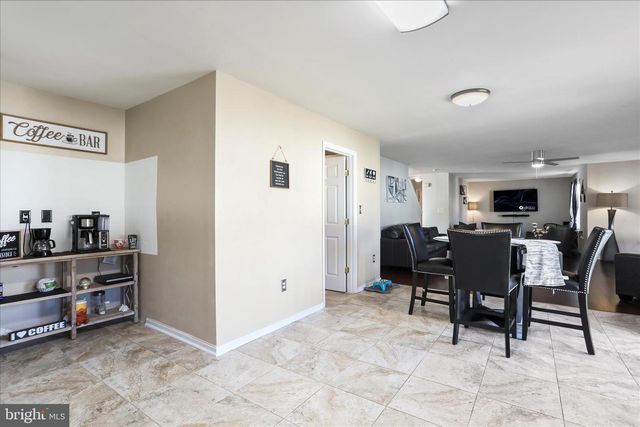 105 CHARDIN CT, Martinsburg, WV 25403