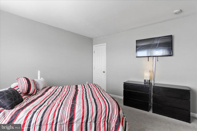 105 CHARDIN CT, Martinsburg, WV 25403