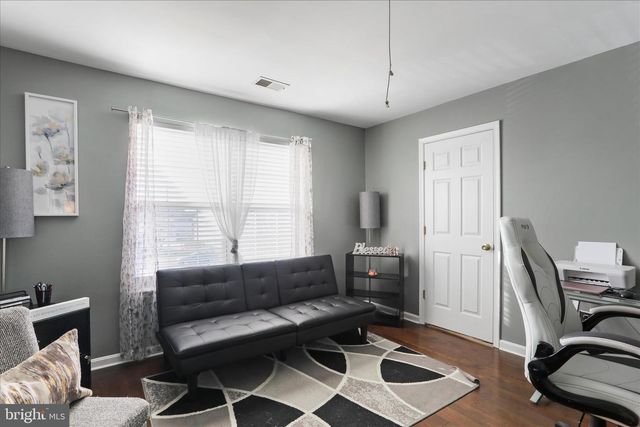 105 CHARDIN CT, Martinsburg, WV 25403