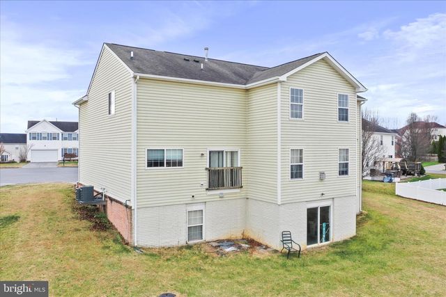 105 CHARDIN CT, Martinsburg, WV 25403