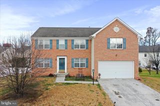 105 CHARDIN CT, Martinsburg, WV 25403