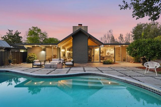 1694 Clay Drive, Los Altos, CA 94024