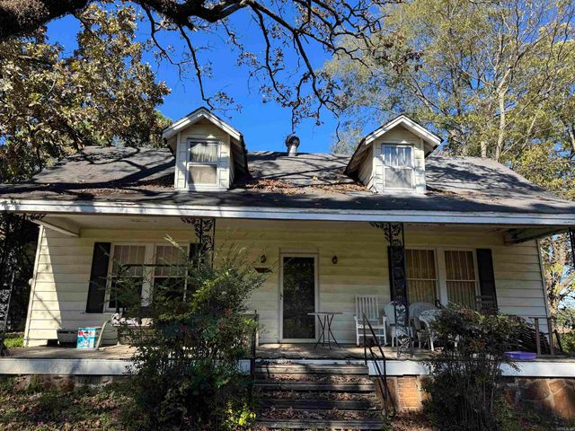 610 W Academy Avenue, Searcy, AR 72143