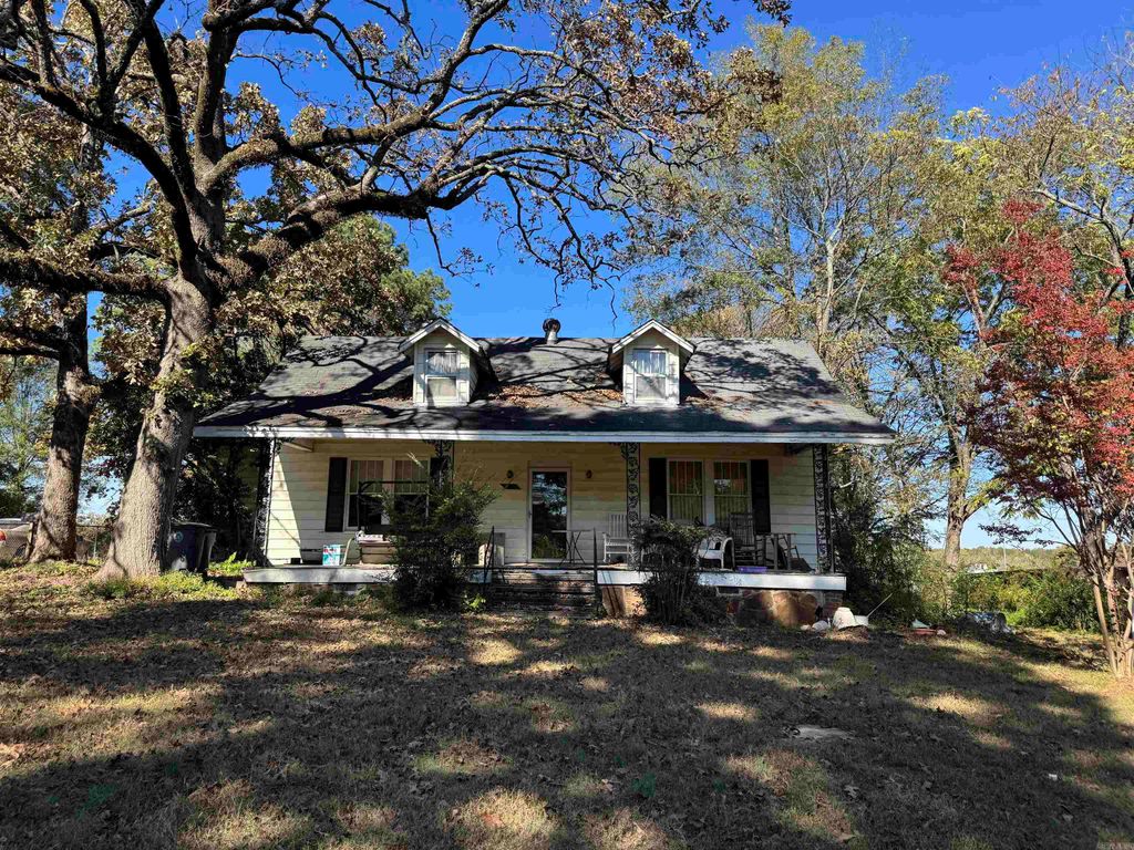 610 W Academy Avenue, Searcy, AR 72143