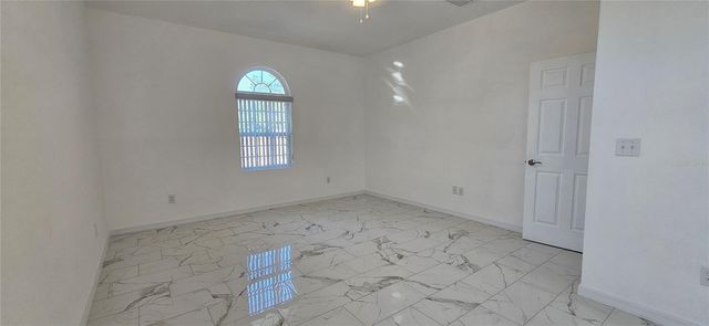 17271 PEGGY AVENUE, Mount Dora, FL 32757