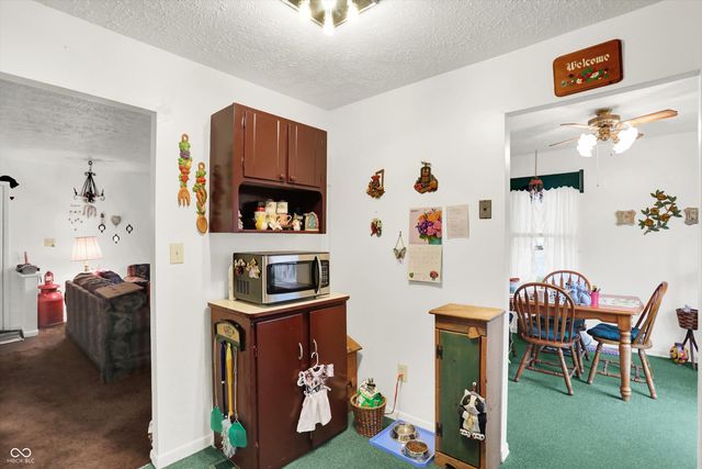 1515 Canterbury Drive, Shelbyville, IN 46176