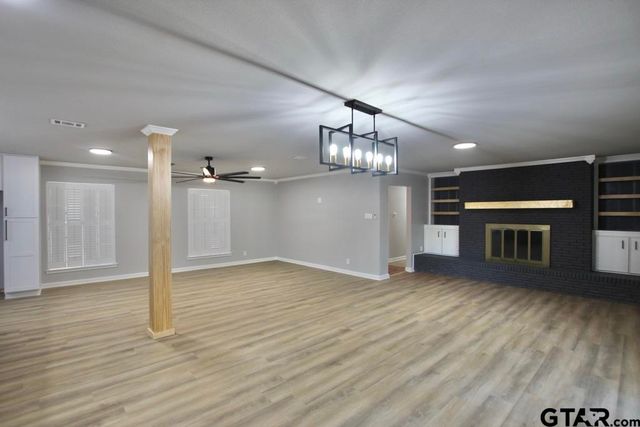 1809 Glen Arbor Drive, Tyler, TX 75703