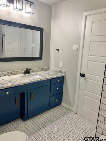 1809 Glen Arbor Drive, Tyler, TX 75703