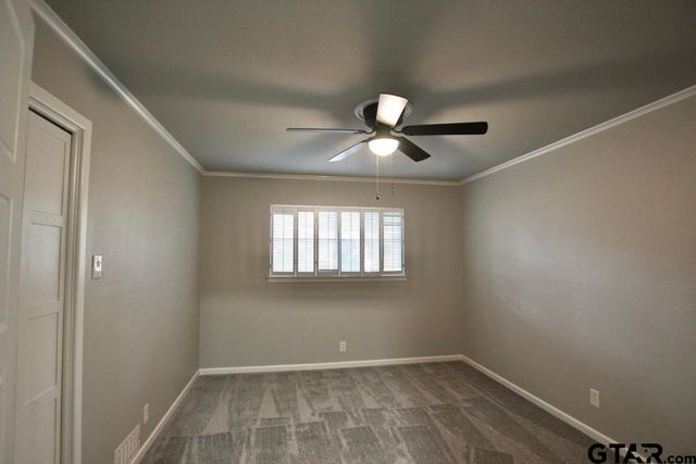 1809 Glen Arbor Drive, Tyler, TX 75703