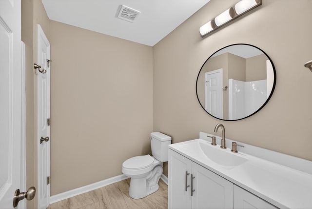 910 Barnwell Avenue NE, Aiken, SC 29801