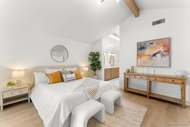 18038 Caminito Balata, San Diego, CA 92128