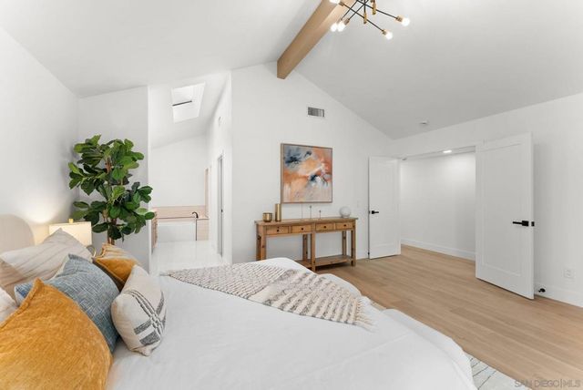 18038 Caminito Balata, San Diego, CA 92128