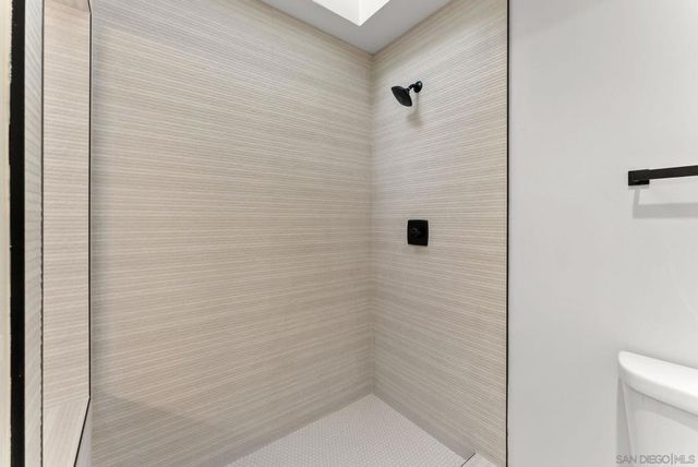 18038 Caminito Balata, San Diego, CA 92128