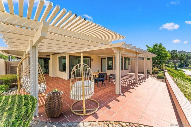 18038 Caminito Balata, San Diego, CA 92128