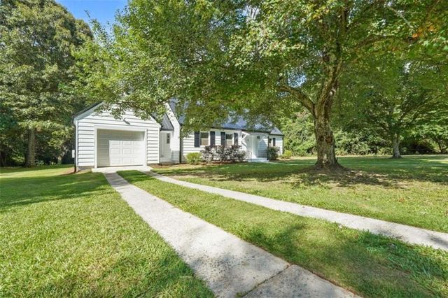 306 Spencer Street, Barnesville, GA 30204