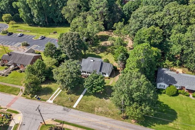 306 Spencer Street, Barnesville, GA 30204