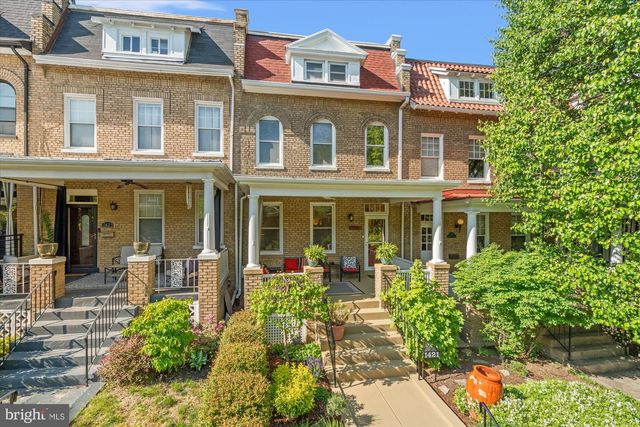 1421 CRITTENDEN ST NW, Washington, DC 20011