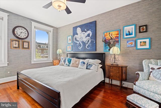 1421 CRITTENDEN ST NW, Washington, DC 20011