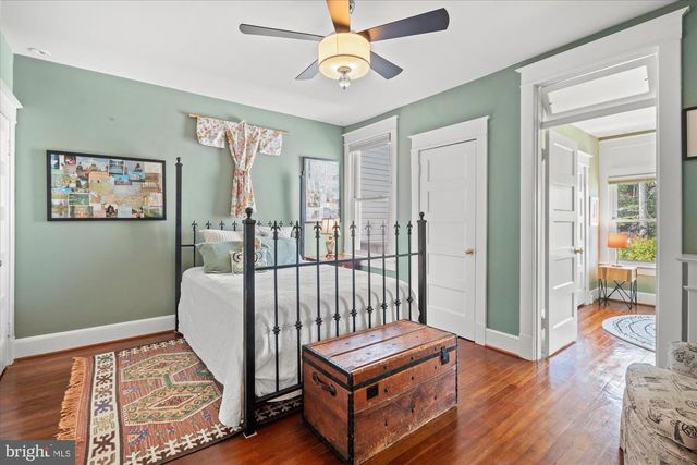 1421 CRITTENDEN ST NW, Washington, DC 20011