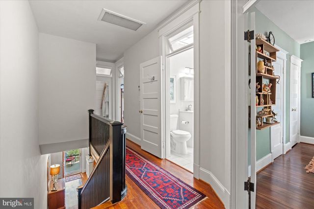 1421 CRITTENDEN ST NW, Washington, DC 20011