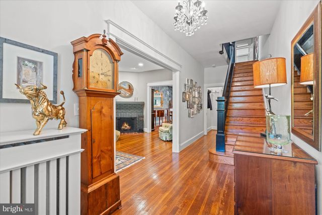 1421 CRITTENDEN ST NW, Washington, DC 20011