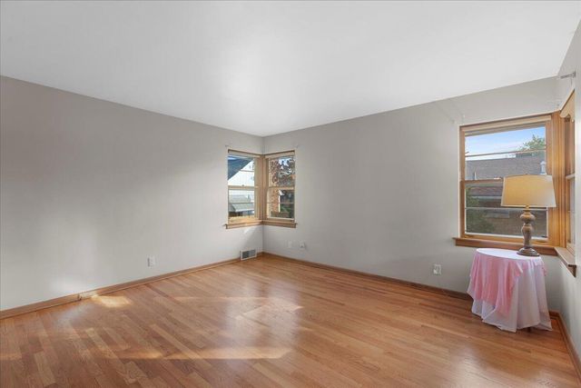 6245 Moraine Avenue, Hammond, IN 46324