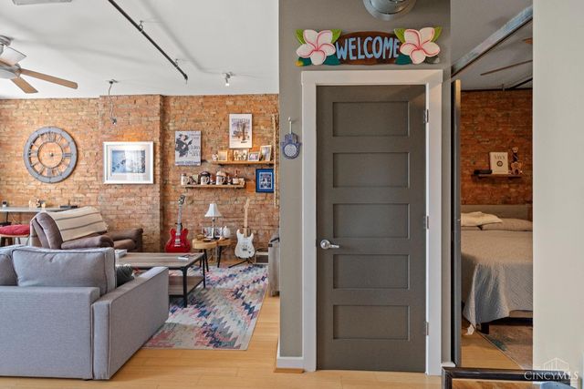 1202 Main Street, Cincinnati, OH 45202