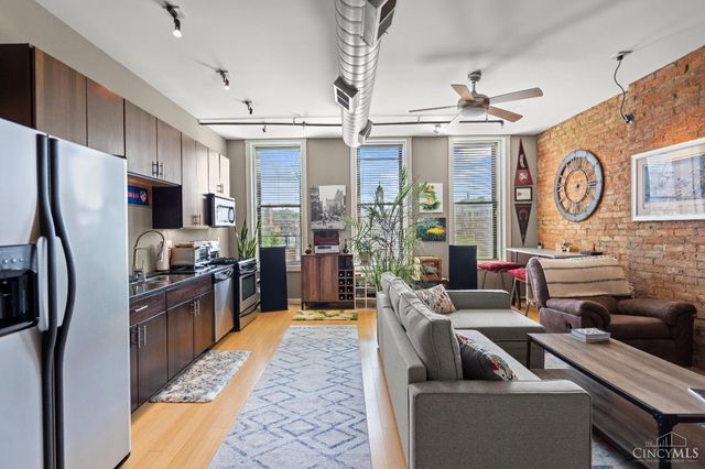 1202 Main Street, Cincinnati, OH 45202