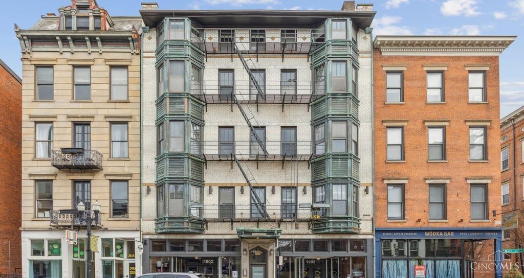 1202 Main Street, Cincinnati, OH 45202